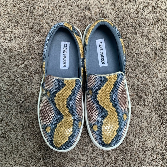 ๐Host Pick๐ Steve Madden Gills Platform Sneaker - Picture 4 of 8